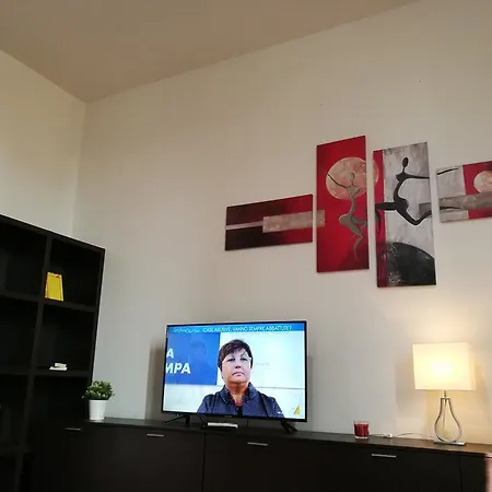 Residenza Piazza Dei Martiri 8