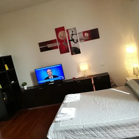 Residenza Piazza Dei Martiri 8 * 볼로냐