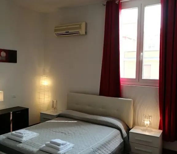 Residenza Piazza Dei Martiri 8 شقة بولونيا