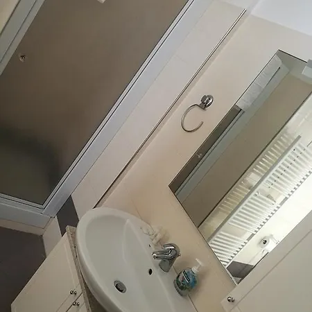 Residenza Piazza Dei Martiri 8 Lejlighed Bologna