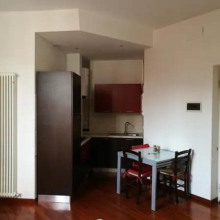 Residenza Piazza Dei Martiri 8 *